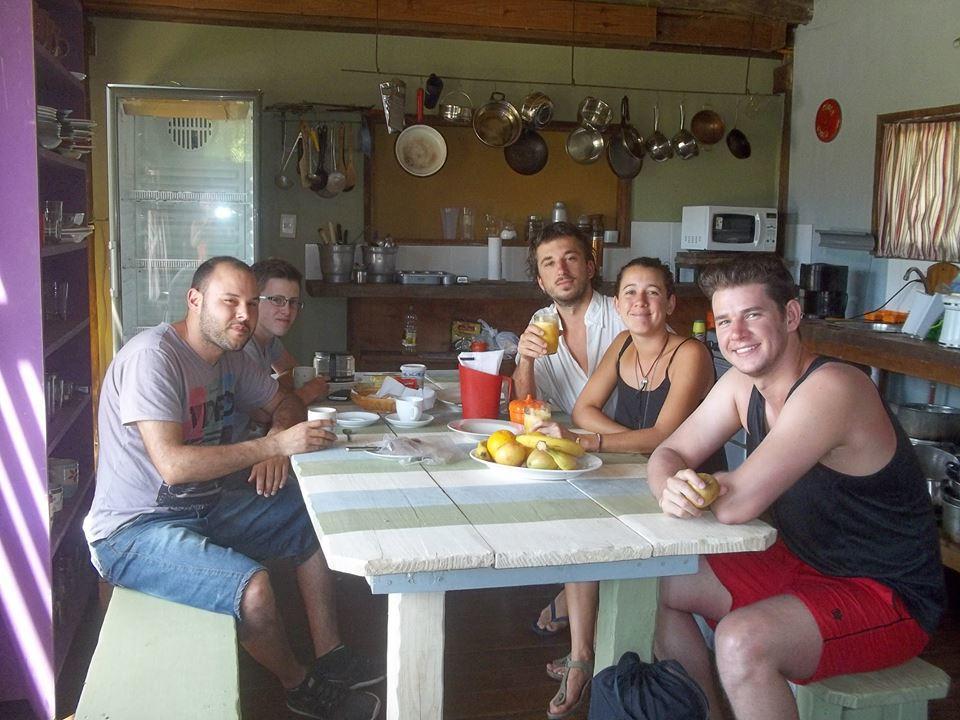 Hostel Covadonga 拉佩德雷拉 外观 照片
