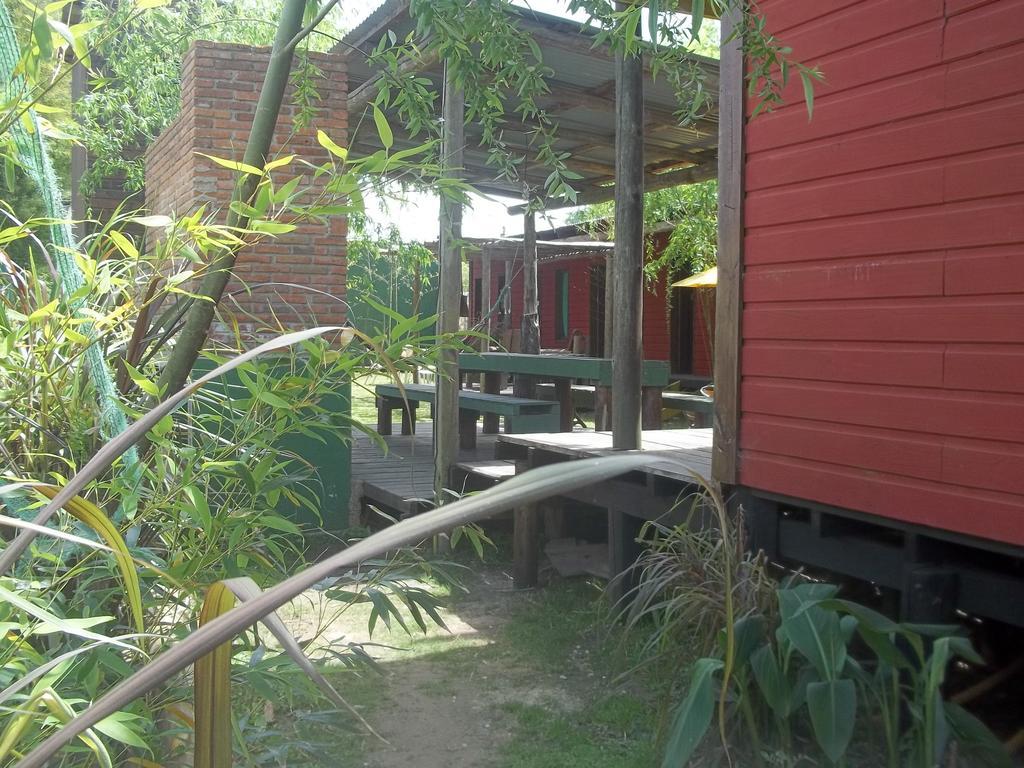 Hostel Covadonga 拉佩德雷拉 外观 照片