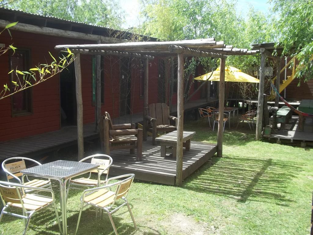 Hostel Covadonga 拉佩德雷拉 外观 照片