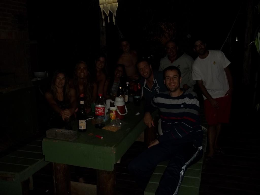Hostel Covadonga 拉佩德雷拉 外观 照片