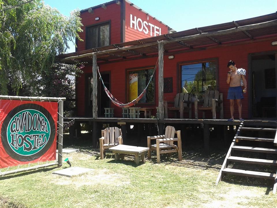 Hostel Covadonga 拉佩德雷拉 外观 照片