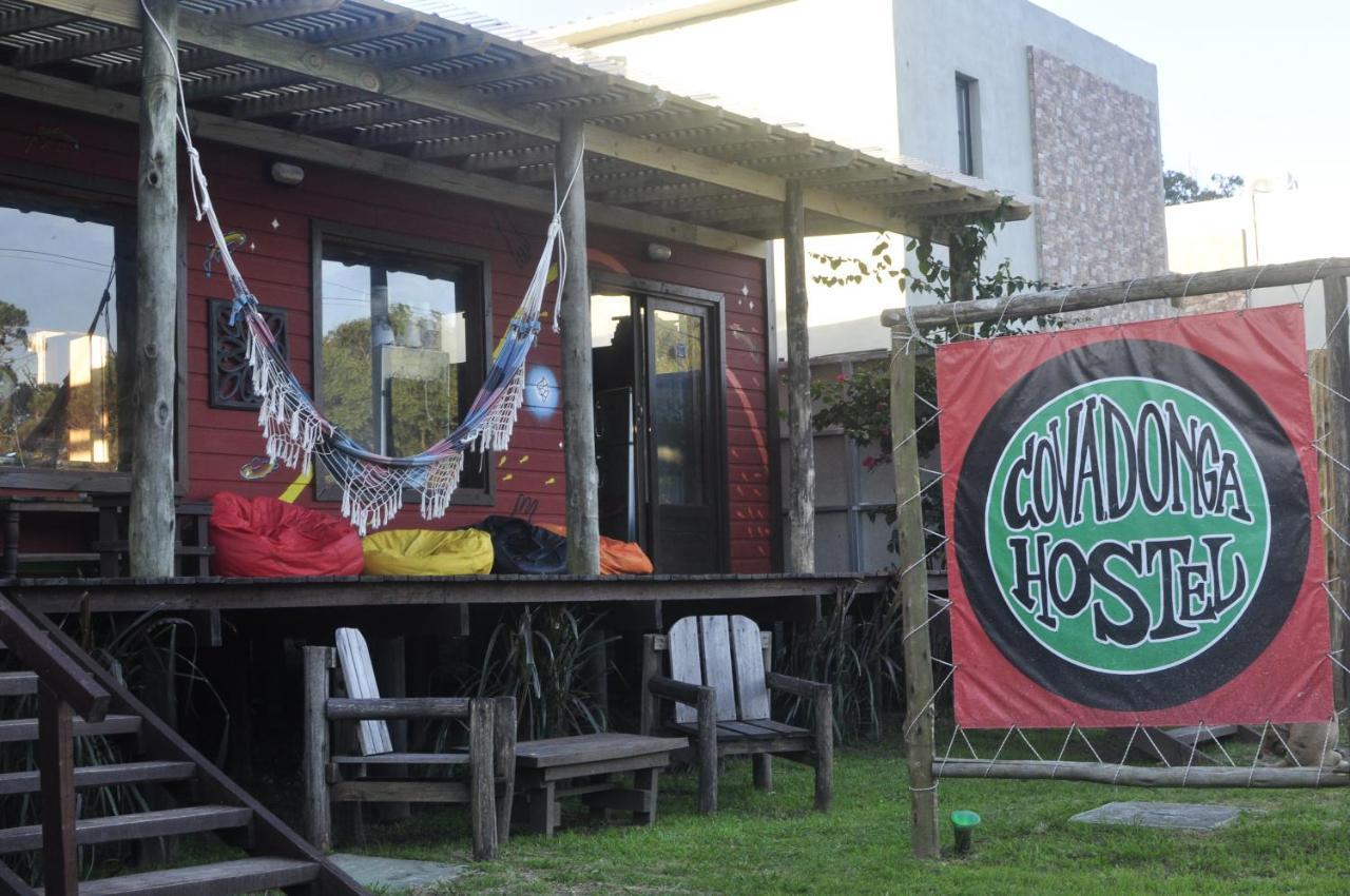 Hostel Covadonga 拉佩德雷拉 外观 照片